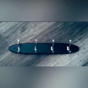 Key Utensil Towel Black Wall Hanger Holder With Silver Tone Hooks Hardware New